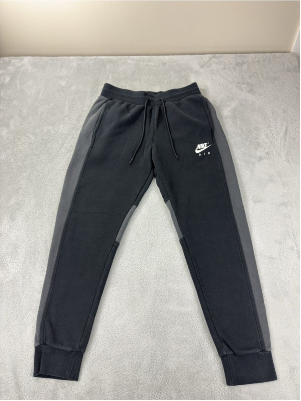 Nike Men's Size Medium Fleece Black Jogger Slim Pants DR8949-011 Style Number